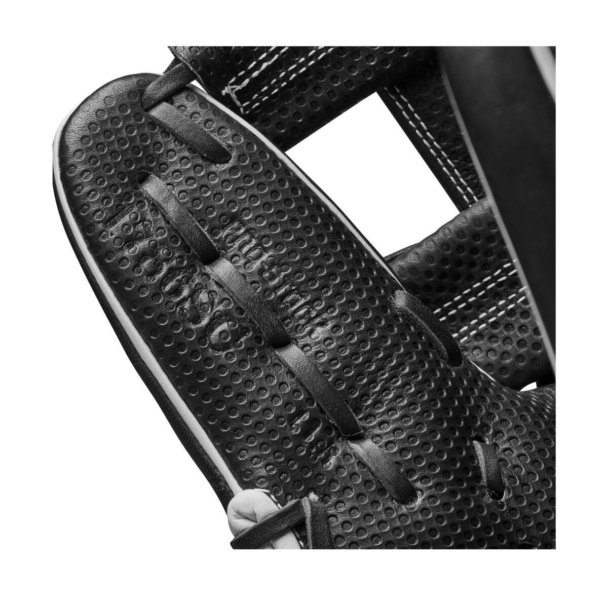 2023 Wilson A2000 1786 Spin Control 11.5" Infield Baseball Glove: WBW100985115 - Image 9