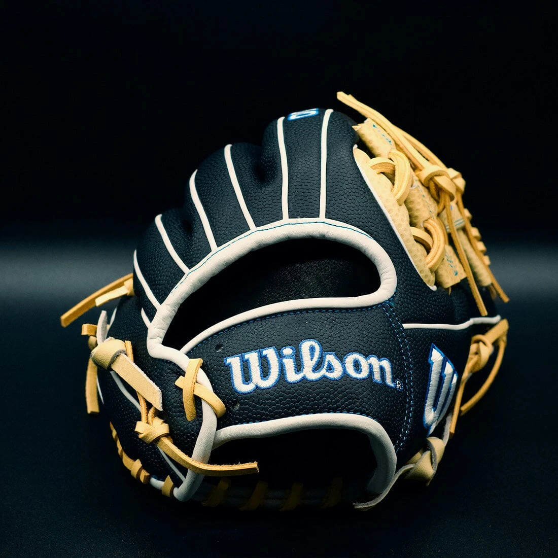 2023 Wilson A2000 South Region SM 11.5" Spin Control Infield Baseball Glove: WBW101301115 - Image 3